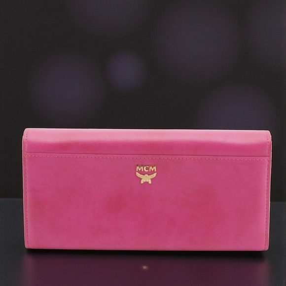 MCM Fuchsia Large Leather Wallet with Studded Gold Accents. All Inclusion! - Picture 5 of 11